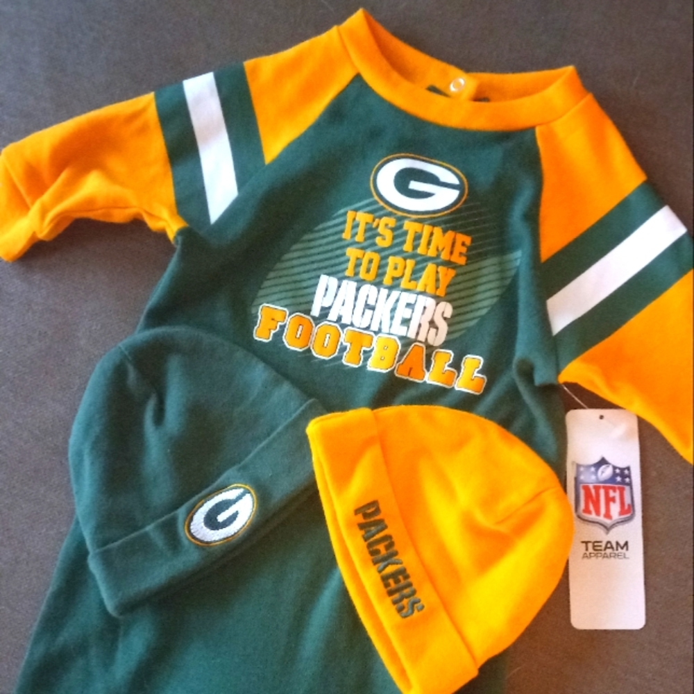 NFL Team Apparel Packer 0 to 3 month baby footie
